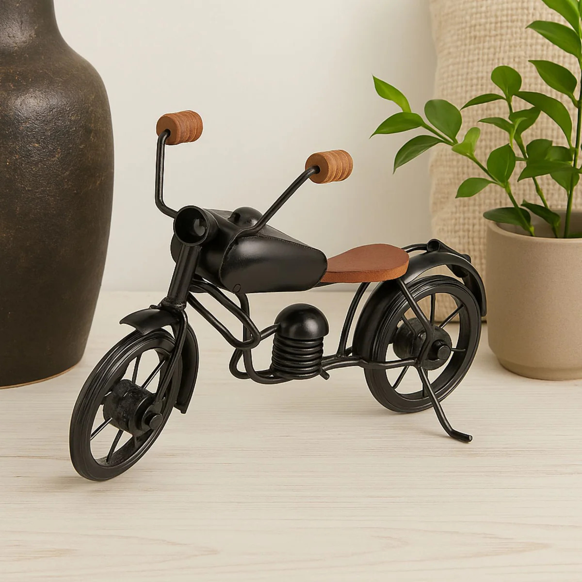 Handcrafted Vintage Bullet Bike Miniature thumbnail 2