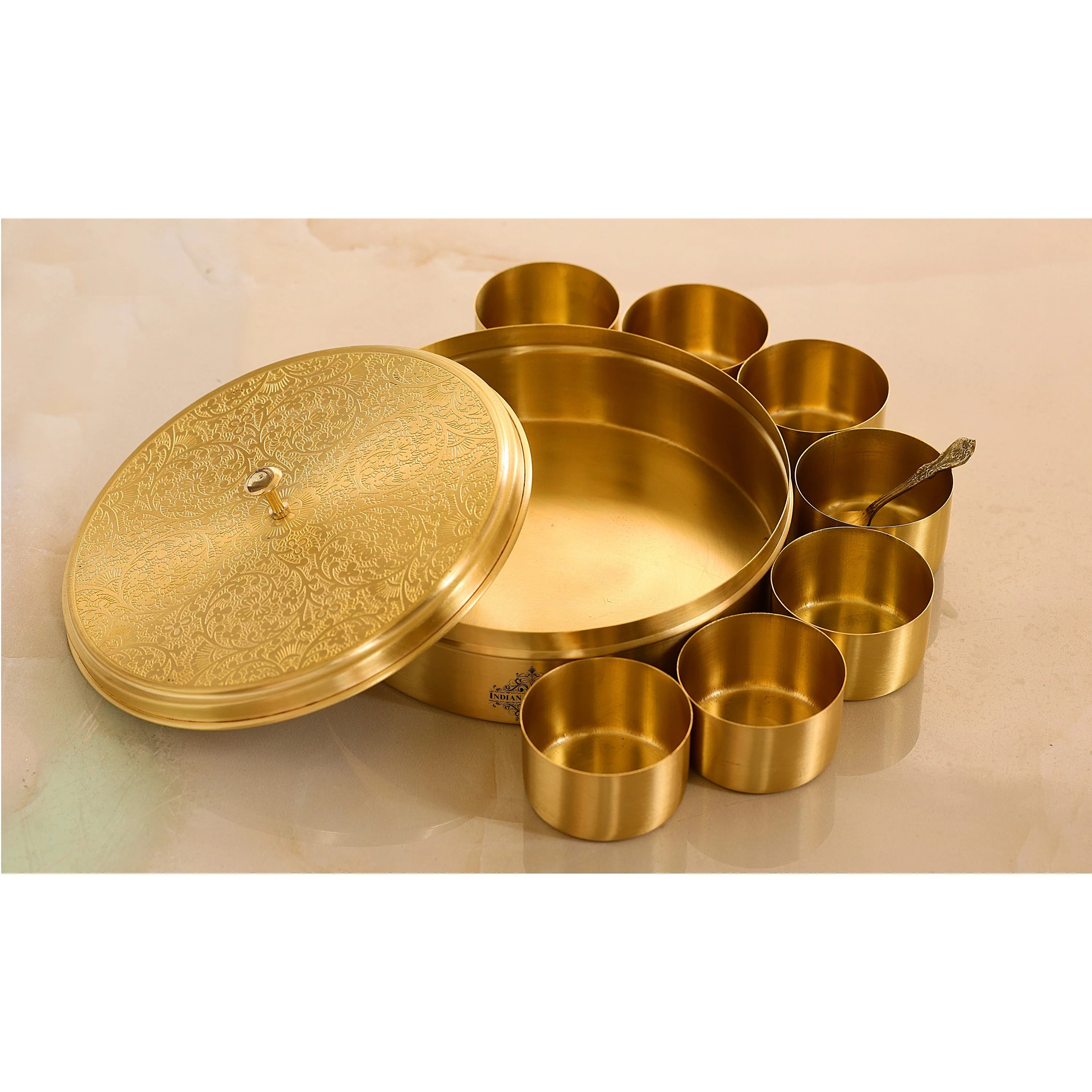 Masala Box Brass Round thumbnail 2